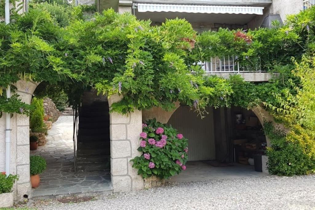 Gite Olivier Vals-les-Bains Exteriör bild